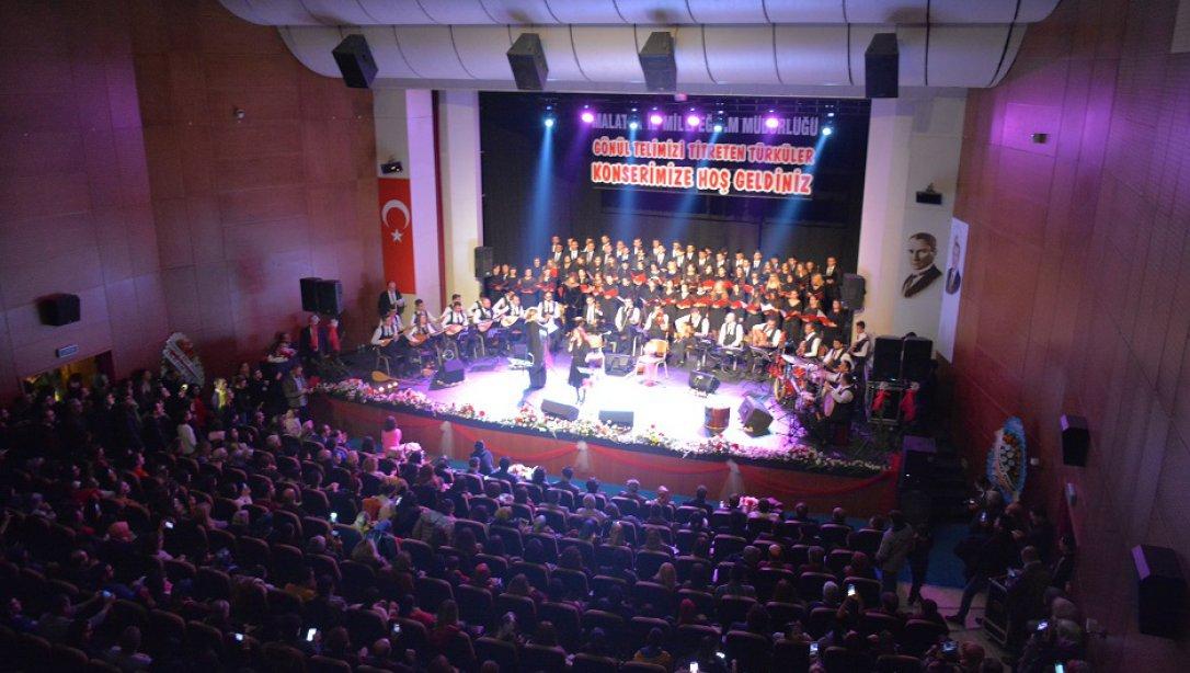 Türk Halk Müziği Konseri ve Resim Sergisi