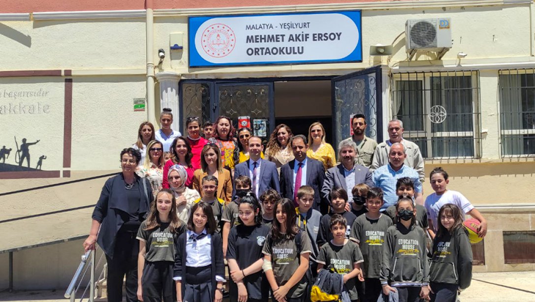 Mehmet Akif Ersoy Ortaokulu Kütüphanesinin Açılışı Yapıldı