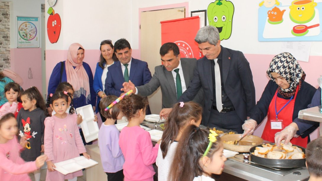 Beslenme Desteği Projesi Programı Şehit Ahmet Kurak Anaokulunda Yapıldı
